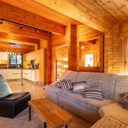 L'ecrin Des Pyrenees - Authentique Chalet Classe 4 Etoiles Avec Jacuzzi *