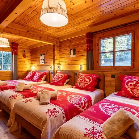 L'ecrin Des Pyrenees - Authentique Chalet Classe 4 Etoiles Avec Jacuzzi Дом отдыха Фон-Ромё